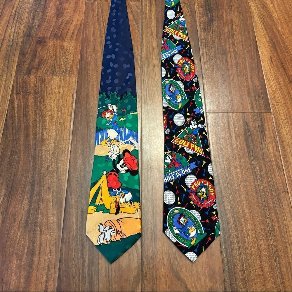 Disney Mickey Mouse & Friends Golf Theme vintage 100% silk ties